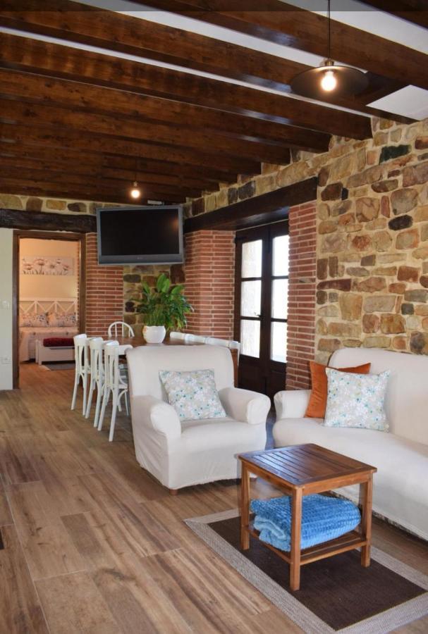 Casa Rural Los Riveros De Jeromo Selaya Extérieur photo